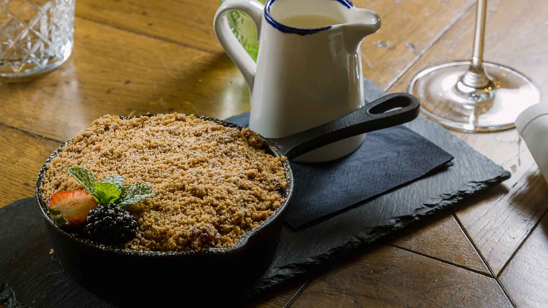 Apple and Blackberry Crumble