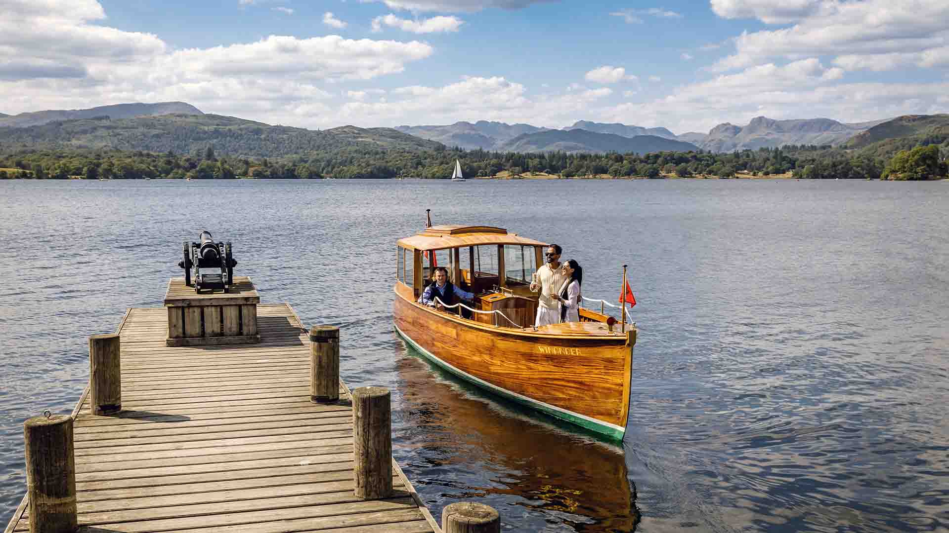 The Winander launch departing the canon jetty.