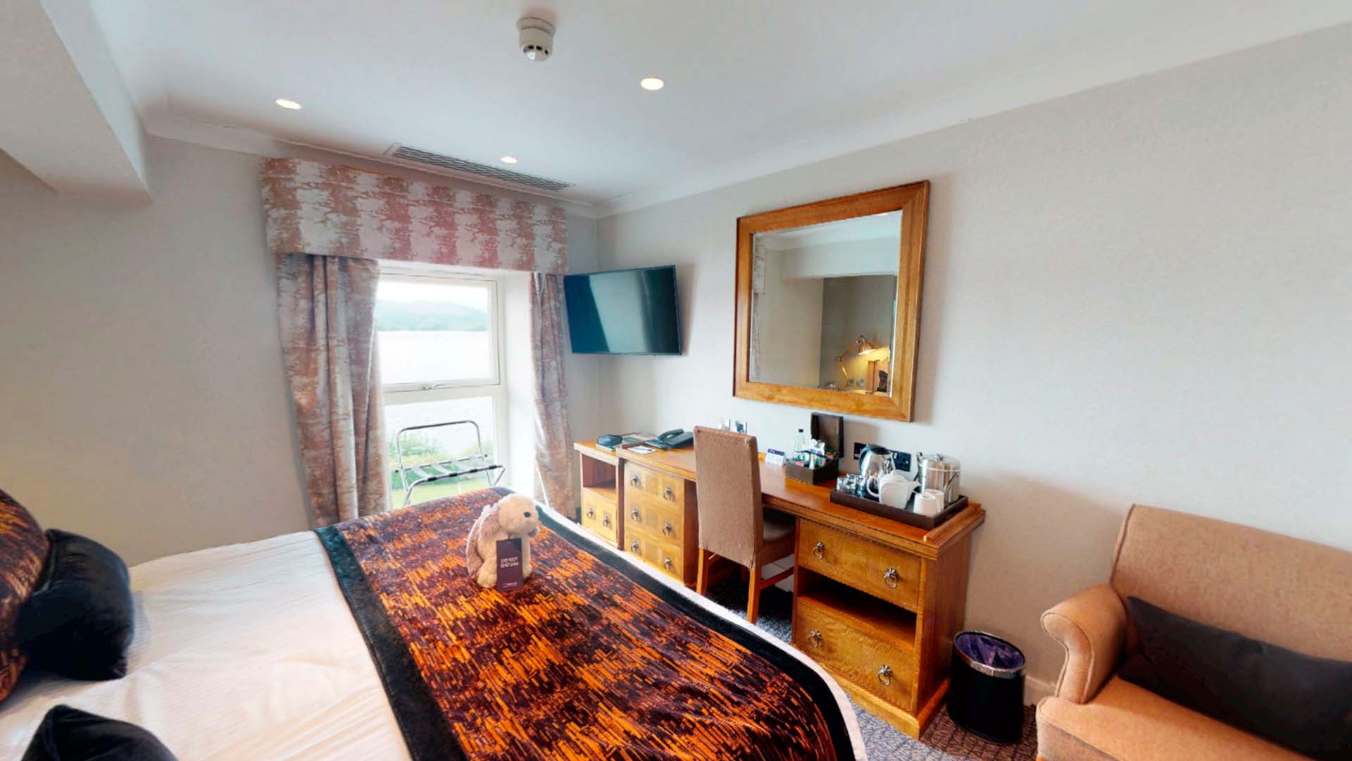 Resort Hazel Lake View Room - Rm 272