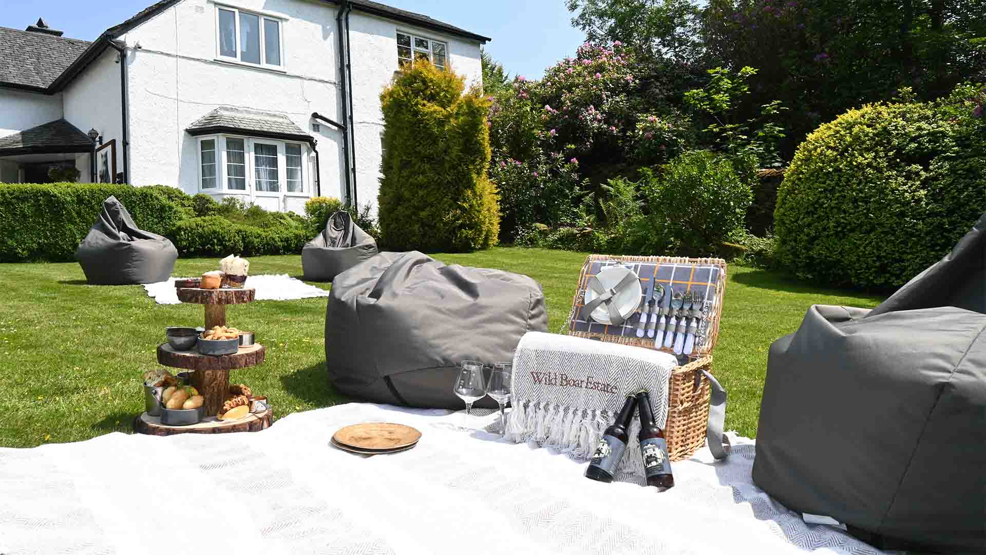 The Alternative Afternoon Tea Picnic at Wild Boar Estate