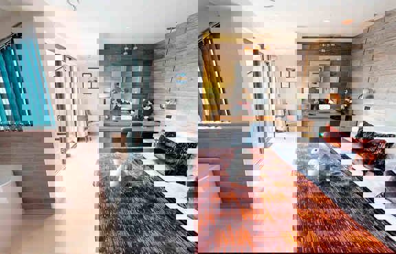 Winander Lime Lake View Room