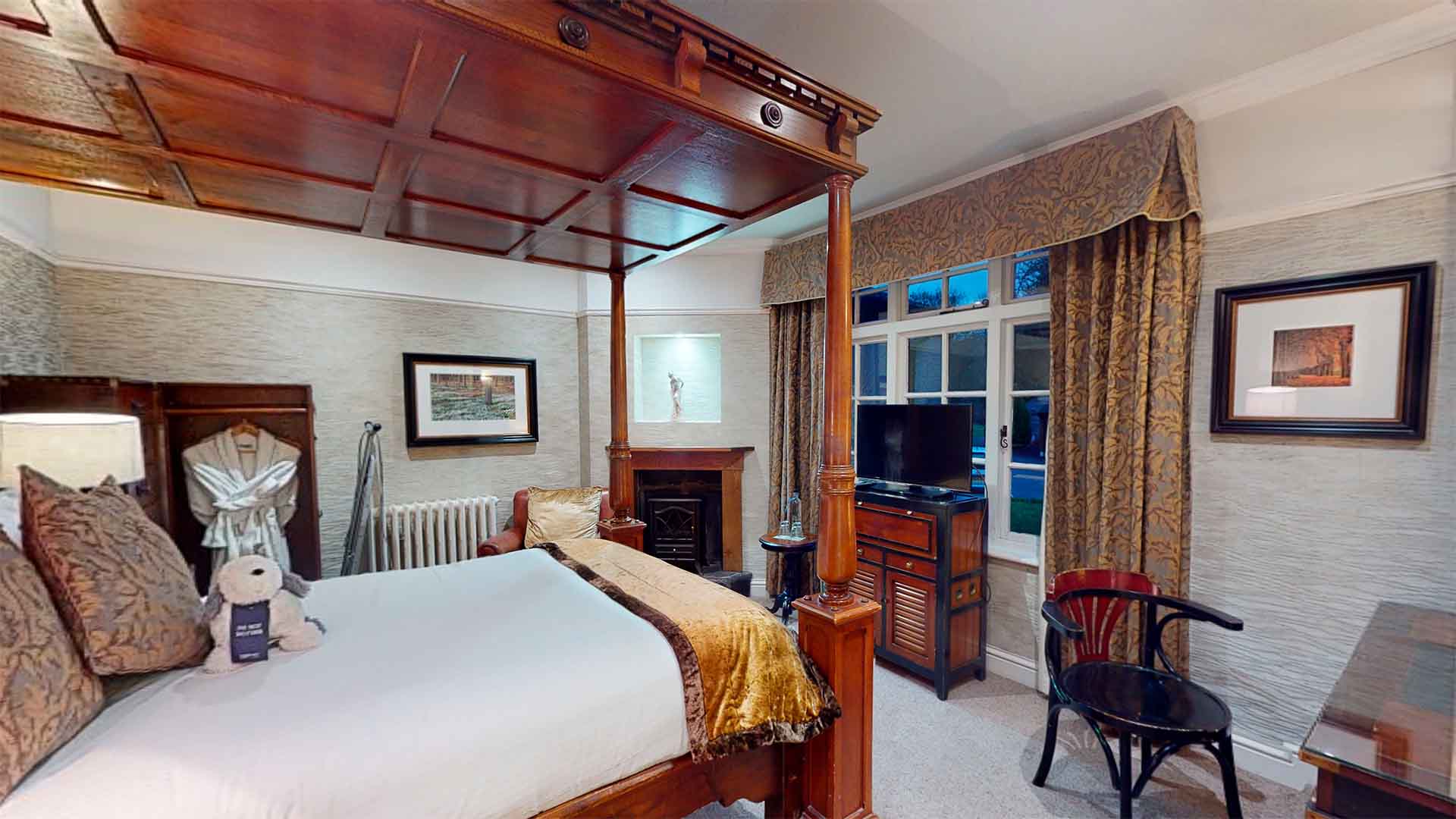 A Fox's Den style hotel room at the Wild Boar Estate Room 18