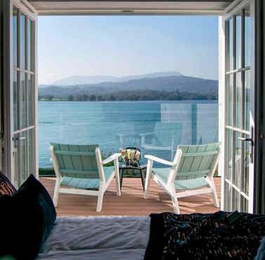 Hazel Lake View Room with Balcony