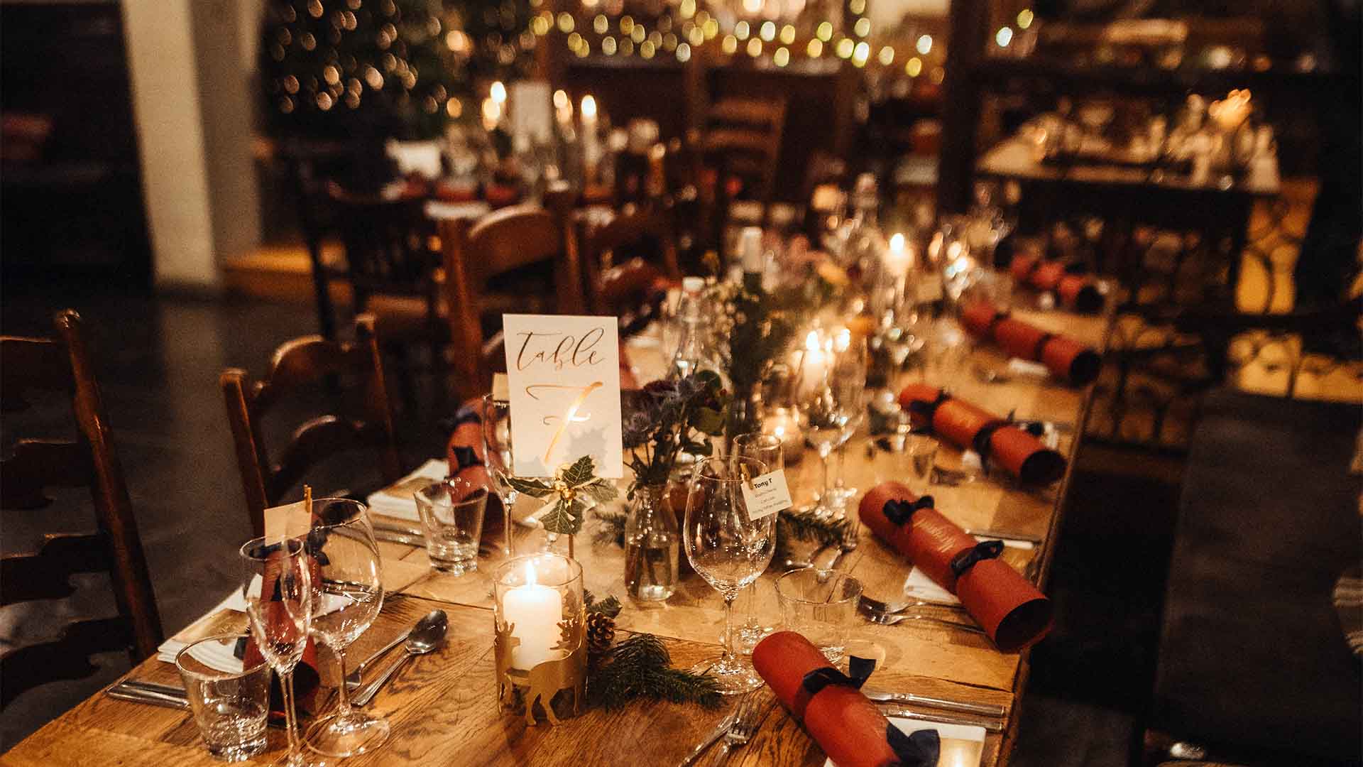 Christmas Dinner setting in the Grill & Smokehouse