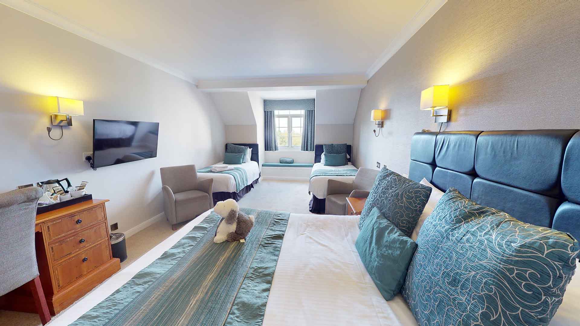 A superior style family room at Lancaster House Hotel